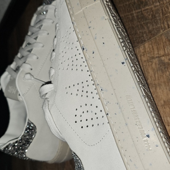 P448 White and Glitter Silver Sneakers Size 38 New - Picture 7 of 13